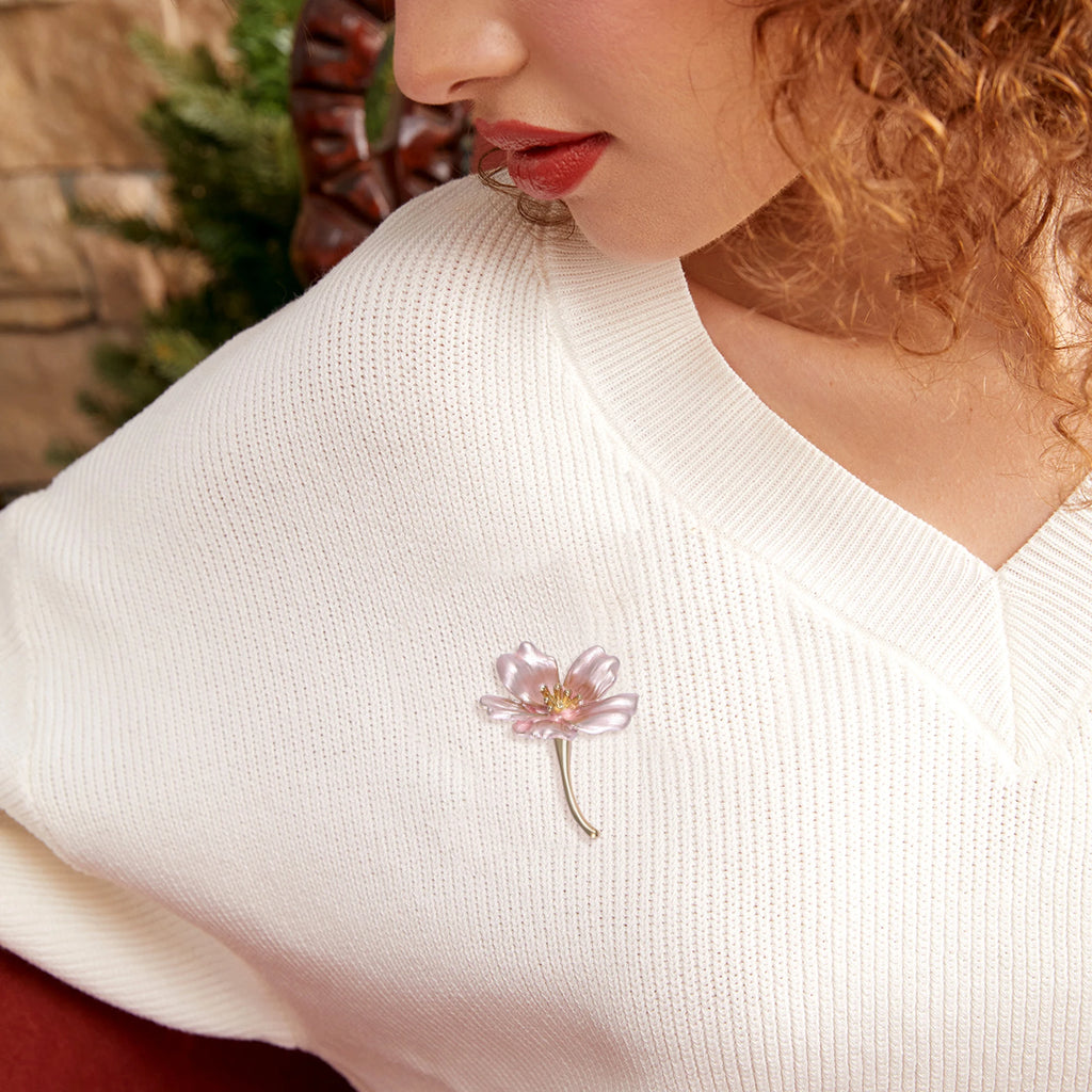 Beaut&Berry Luxury Enamel Flower Brooches for Women Unisex Plant Pins Casual Party Jewelry Accessories Gifts Decoration